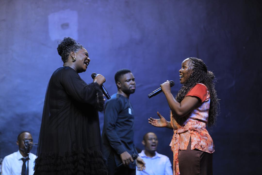 Volume 2 live praise